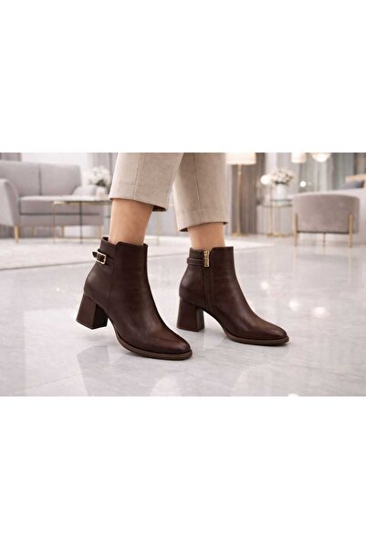 NiceDiffer Women's Black Zippered Thick Heeled Boots