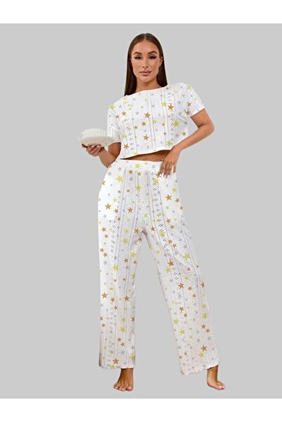 FASHION Women's pajamas with a modern design and a short-sleeved shirt
