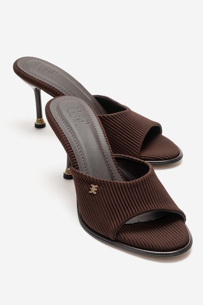 LuviShoes Wendy Brown Women's Thin Heeled Slippers