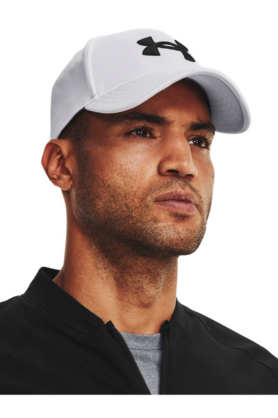 Under Armour Logo Detail Blitzing Cap