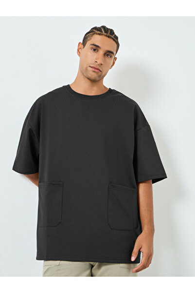 Take Two By Styli Men Oversized Black T-Shirt with Pockets