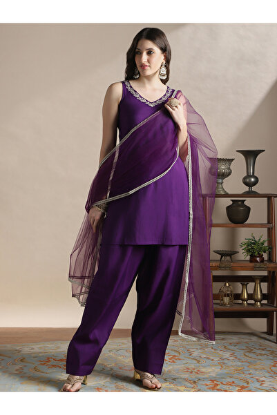 Globus By Styli Zari Embroidered Sleeveless Kurti, Pants and Taping Dupatta F...