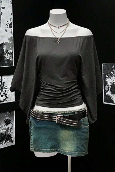 Köstebek Vintage Madonna Yaka Uzun Yarasa Kollu Bluz