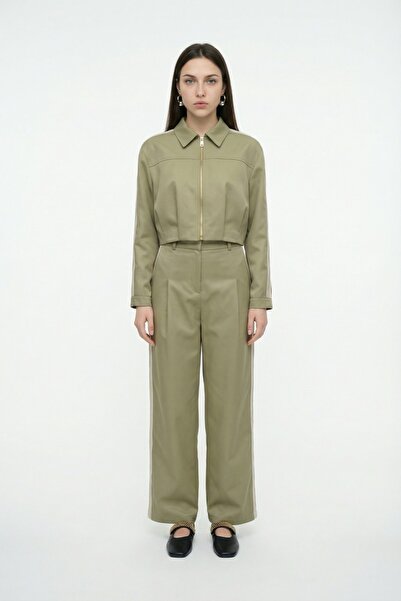 Quzu Front Pleated Striped Crop Jacket Khaki