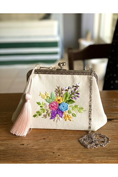 Home Krem Keten 25x15 ölçü . El Nakışlı Rokoko işlemeli Vintage Tarzı Çanta. ...