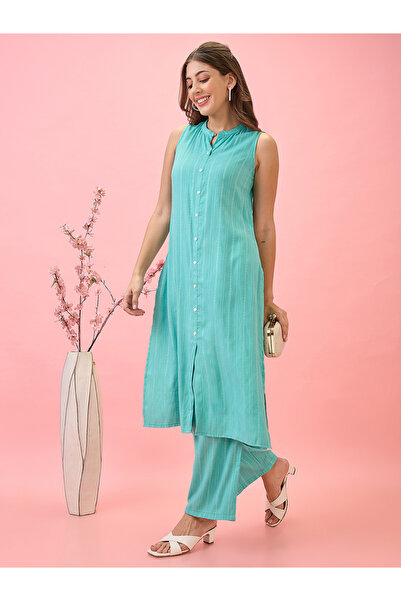 Globus By Styli Mandarin Collar Front Slit A-Line Kurta and Pants Workwear Set
