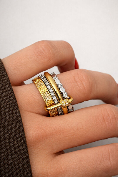 VELORA.CO Gold Çoklu Kombin Yüzük – Taş Detaylı Geçmeli Model