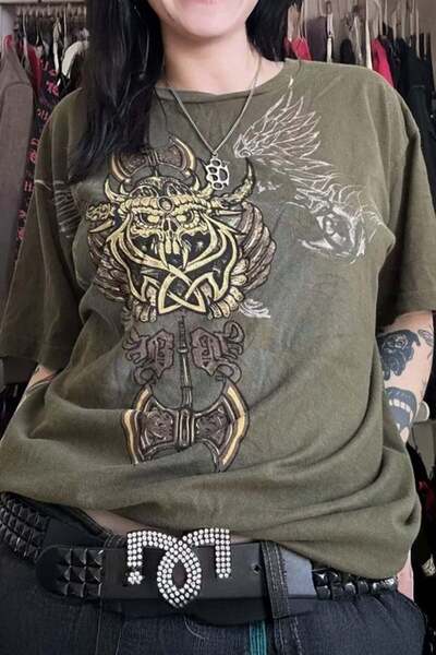 ARS Butik Khaki Antique Viking Ax Brad Butter Cyber ​​Grunge Unisex T-Shirt