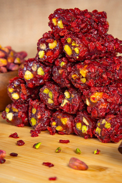 Avlu Doğal Ürünler لوكوم فتيل الفستق بالرمان 250 جرام - سلسلة بريميوم