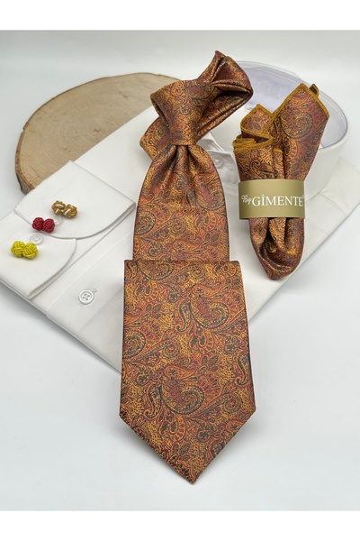 Gutiero Classic Tie with Orange Paisley Patterned Handkerchief
