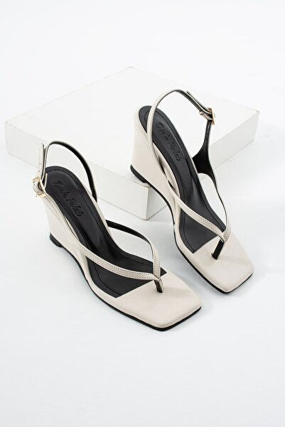 diclepolat Women's Beige Wedge Heel Flip-Flop Sandals Square Toe Ankle Strap ...