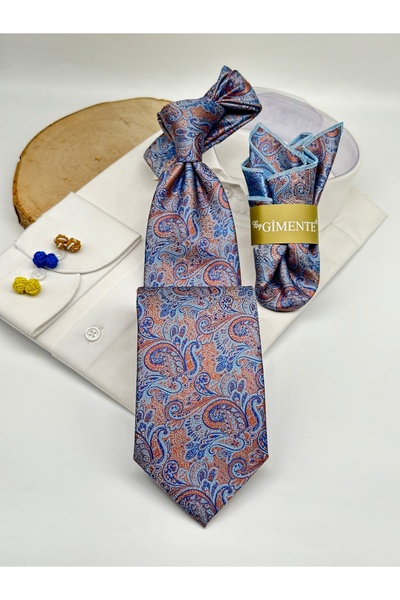 Gutiero Classic Tie with Gold Paisley Patterned Handkerchief