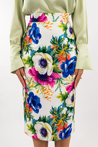 Gorgeaux Vibrant Floral Print Pencil Skirt - 5XL(50)