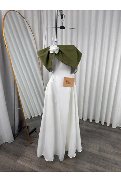 ELEGANTKSA Hanani's dress