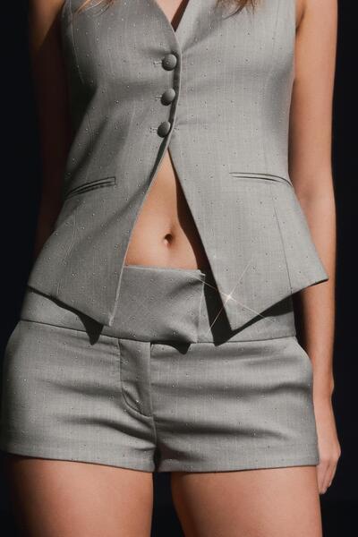 Bershka Mini taşlı şort