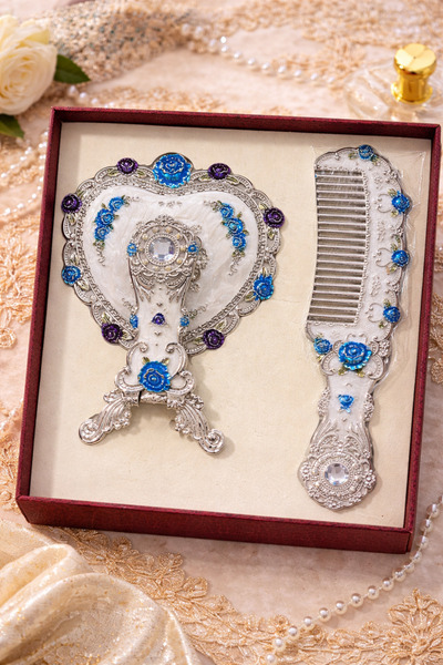 hediyeconcepti Luxury Heart Design Hand Mirror & Comb Set – Vintage Floral Em...