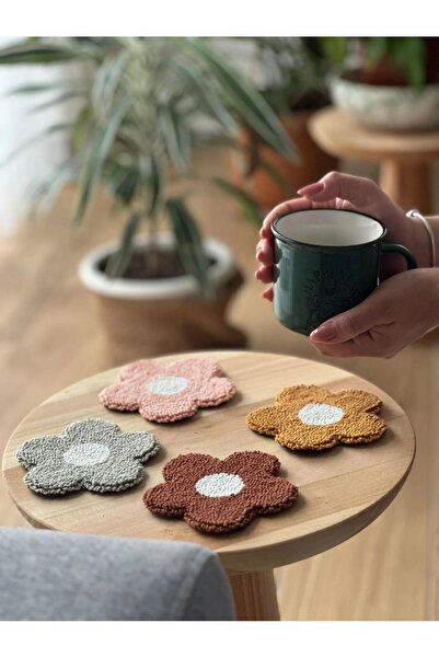 MAMS ACCESSORIES 4-dijelni podmetač za čaše u obliku cveta, automobilski doda...