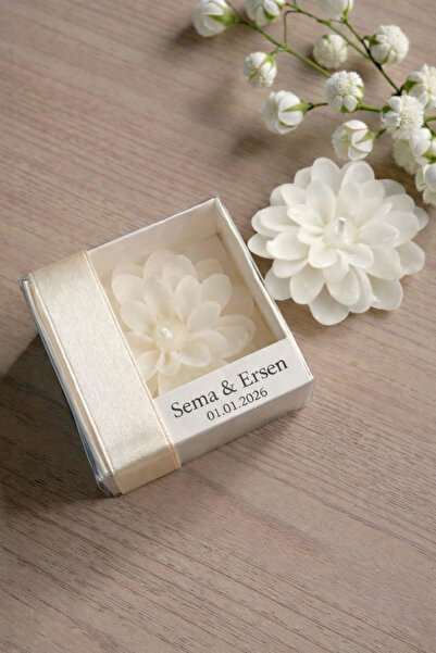 lucky love 8 Adet Krem Renk Saten Kurdeleli Lotus Mum -Kutulu Nikah ve Nişan ...
