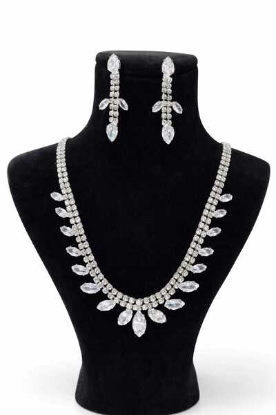 KLC TAKI Women's Silver Color Model Waterway Zircon Stone Necklace Earring Set