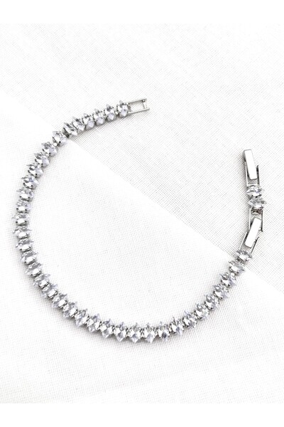 Siya Silver سوار الممر المائي الصلب للنساء