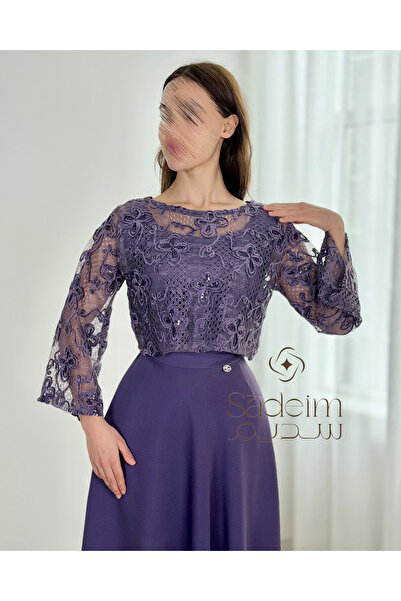 SADIEM Luxurious purple evening dress with a flowing silhouette and elegant L...