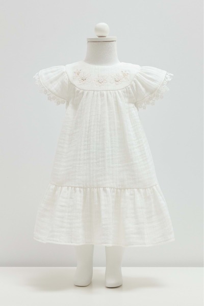 Caramell فستان SMILE من الموسلين بلون إكرو