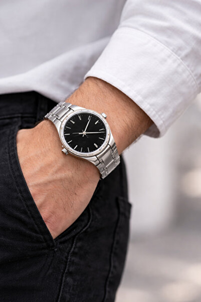 deppo market Stylish Looking Steel Watch