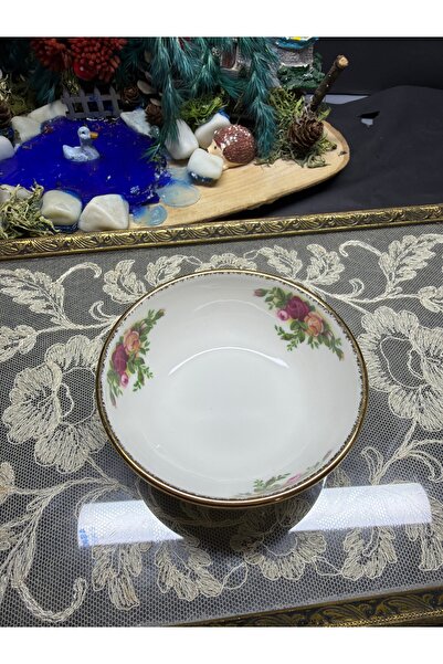 Royal Albert old country roses sunumluk