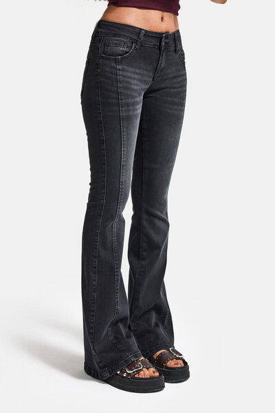 it's basic Ženske dimljene 2s6-1 srednje visine, široki kroj Sa detaljem kaiš...