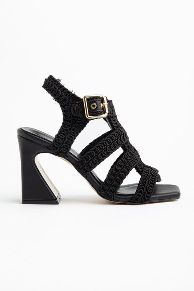 Hayalimdeki Ayakkabı Aria Women's Black Leather Braided Detailed Classic Heel...