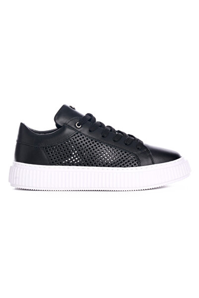martin valen Black Colored Casual Mesh Leather Sports Shoes