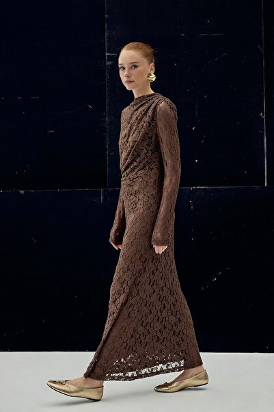 Sateen Lace Dress - Brown