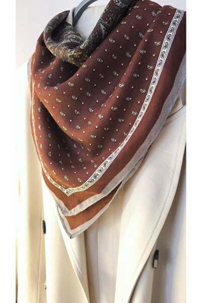 VOBEEYKU Ethnic Patterned Brown Scarf 70*70 cm