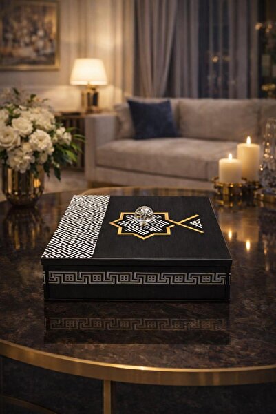 LAZORİAE Black Wooden Serving Plate