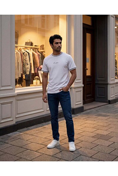 REDTAG تي شيرت رمادي مطبوع للرجال