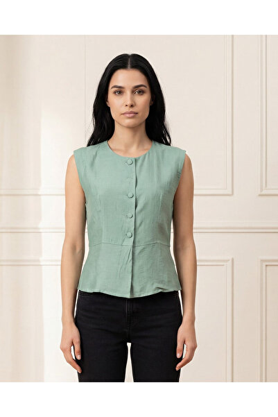REDTAG بلوزة نسائية خضراء بدون أكمام كاجوال