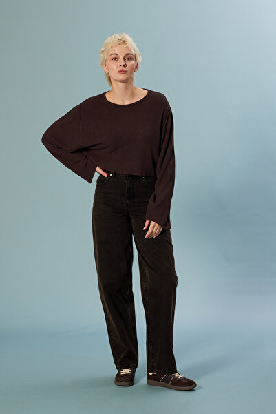 Nisan Yikamali Sweater