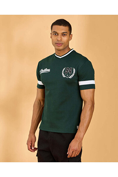 REDTAG تي شيرت رجالي مطبوع عليه زيتون