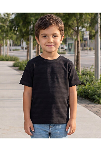 REDTAG تيشيرت أسود فضفاض للأولاد قماش جاكار