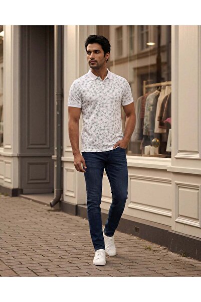 REDTAG تيشيرت بولو رجالي عاجي اللون مطبوع بالكامل