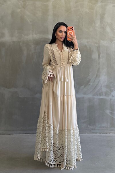 OKSOCOLLECTİON Patlı Yaka Dantel Detaylı İşlemeli Uzun Elbise