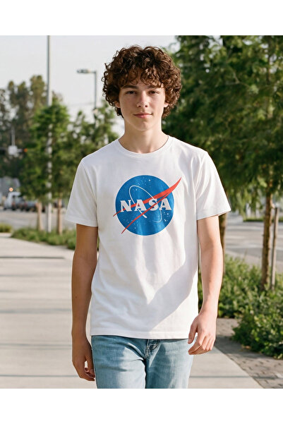 REDTAG تيشيرت أبيض برسومات ناسا للأولاد الكبار