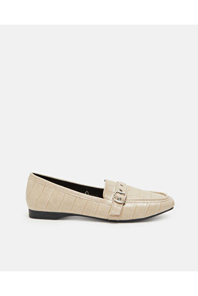 REDTAG حذاء نسائي بيج اللون حذاء لوفر جلد التمساح مع إبزيم