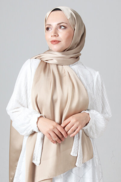 HAREM SCARF شال كومو من الساتان الحجري