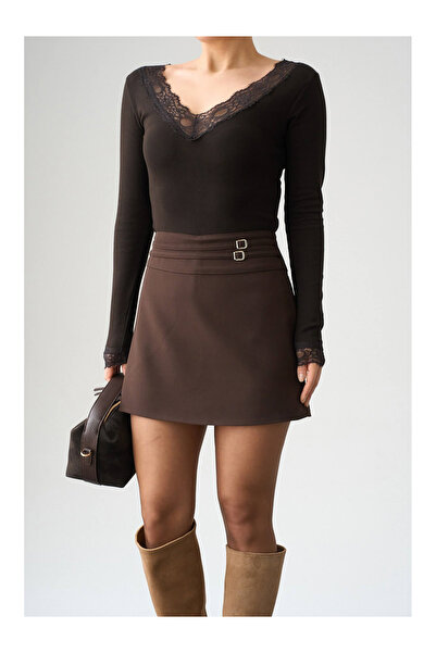 Coral Beli Double Buckle Short Skirt De261007 Brown