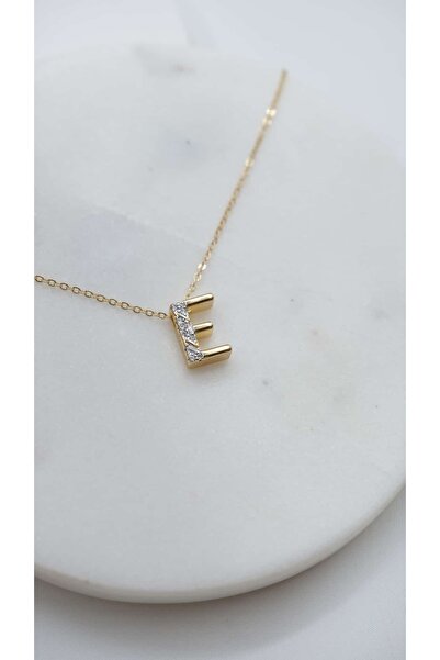 Jerie Minimal E Harf Kolye