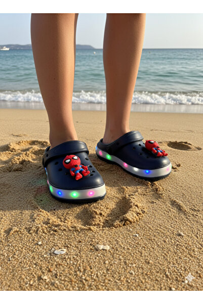 nuh kids Işıklı Figürlü Siyah Erkek Çocuk Terliği