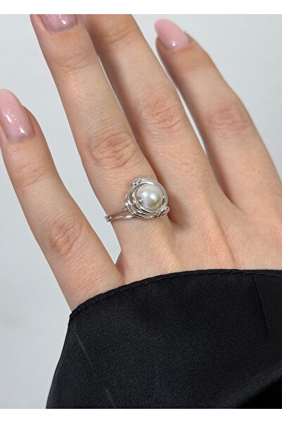 KİLİGİSTANBUL Vintage Pearl-Encropped Ring (Size Adjustable)
