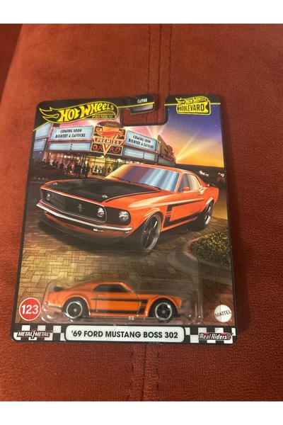 HOT WHEELS Hotwheels premium boulevard 69 FORD MUSTANG BOSS 302