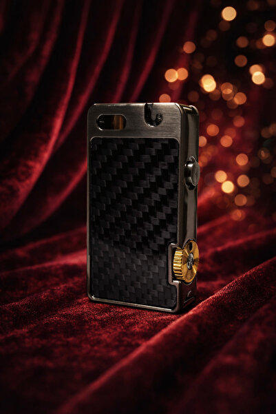 PROMISE Karbon Fiber Tasarımlı Benzinli Çakmak – Premium Metal Gövde Şık Daya...